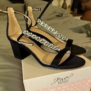 Badgley Mischka sandals